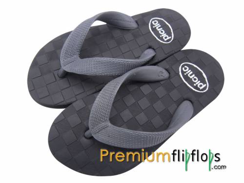 Boys Square Pattern Sole Flip Flops