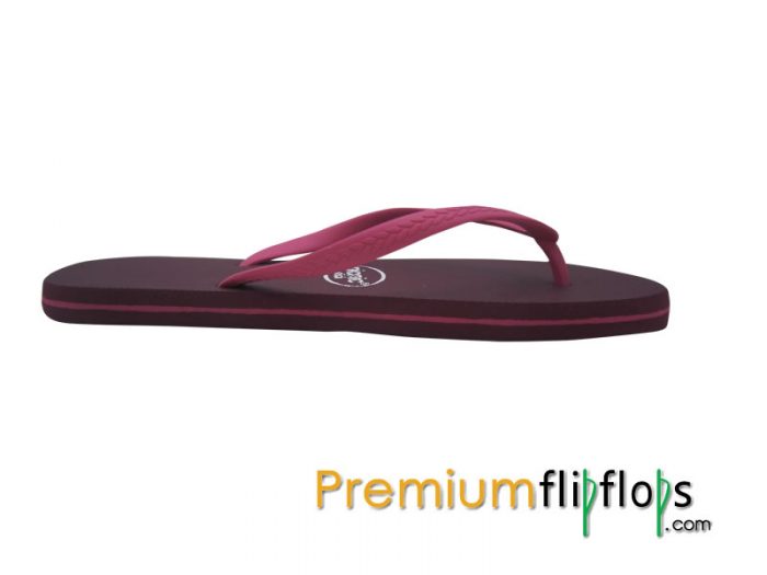 Cool Garlish Rubber Flip Flops