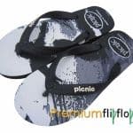 Sablon Picnic Selancar Laut Sandal Karet Alam -Hitam dan Hitam