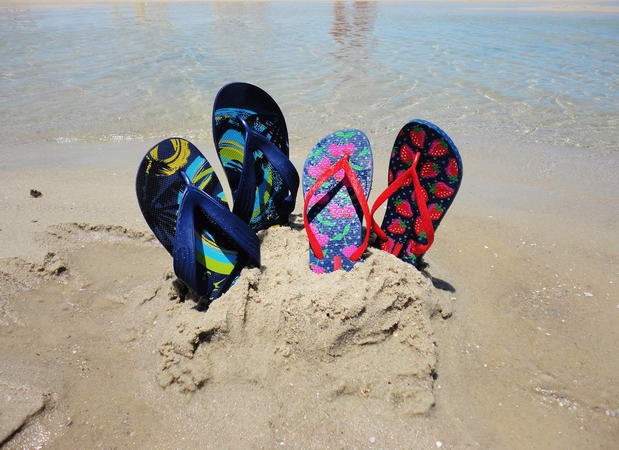 https://www.premiumflipflops.com/wp-content/uploads/love_for_flip_flops.jpg