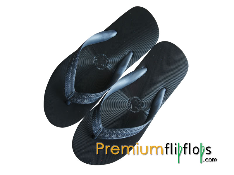 Men Authenticate Rubber Flip Flops