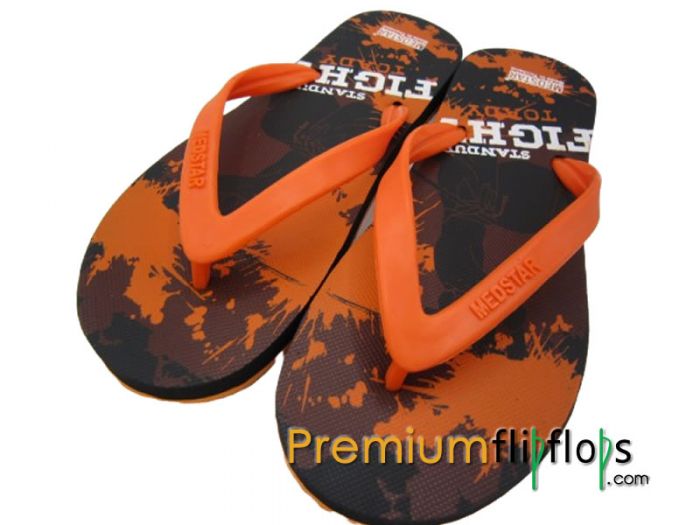 Men Fight Print Flip Flops