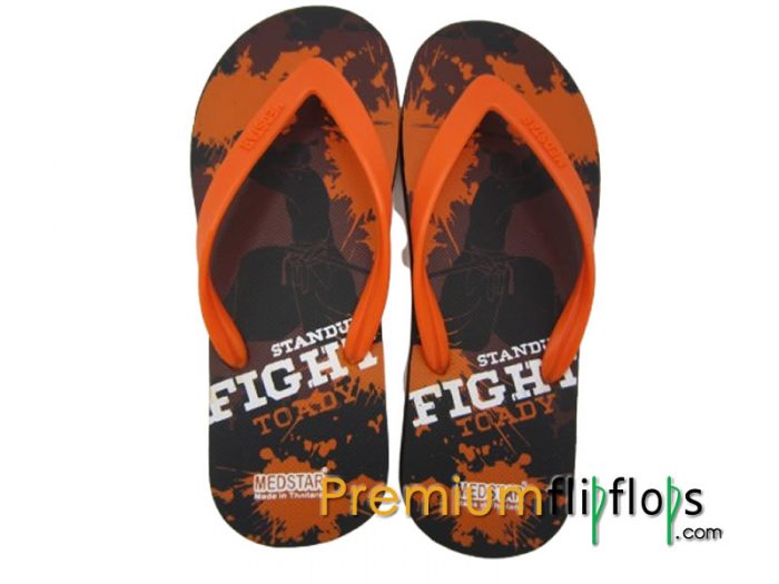 Men Fight Print Slippers