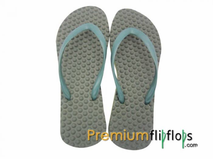 Natural Rubber Ladies Rubber Flip Flops With Bubble