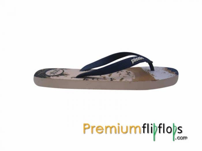 Sand And Beach Picnic Screen Print Natural Rubber Slippers -Birch And Navy - Image 4