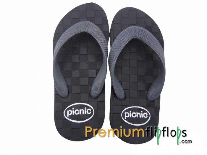 Molded Square Pattern Pkb-Jp-M8 Natural Rubber And Eva Flip-Flops - Image 3