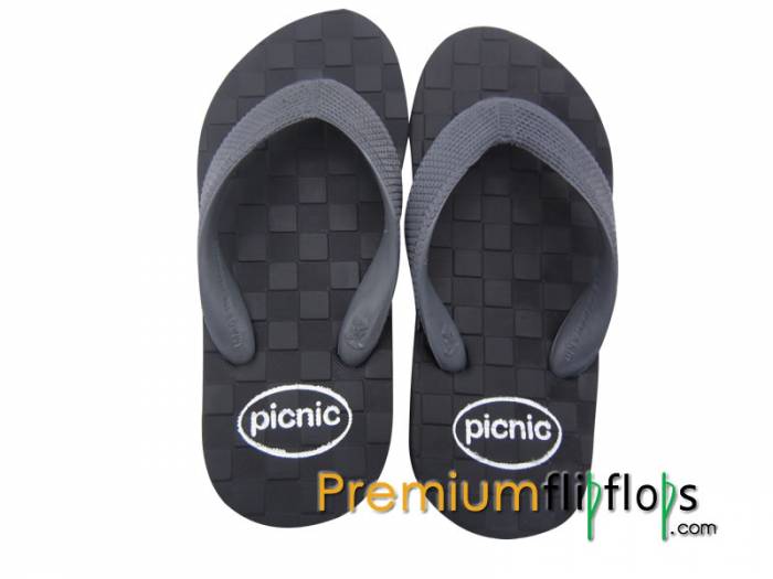 Rubber Square Pattern Sole Flip Flops