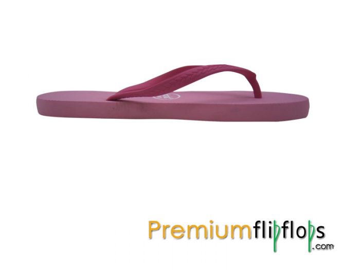 Standard Women Rubber Flip Flops