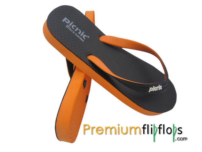 Stylish Men Rubber Slippers Beach