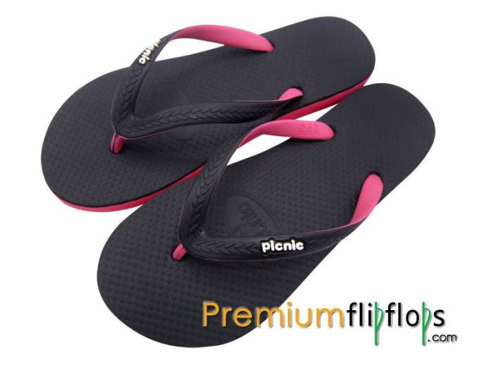 Pitch Dark Upper With Fuchsia Roesse Picnic Logo Embossed Black Series Natural Rubber Flip-Flops